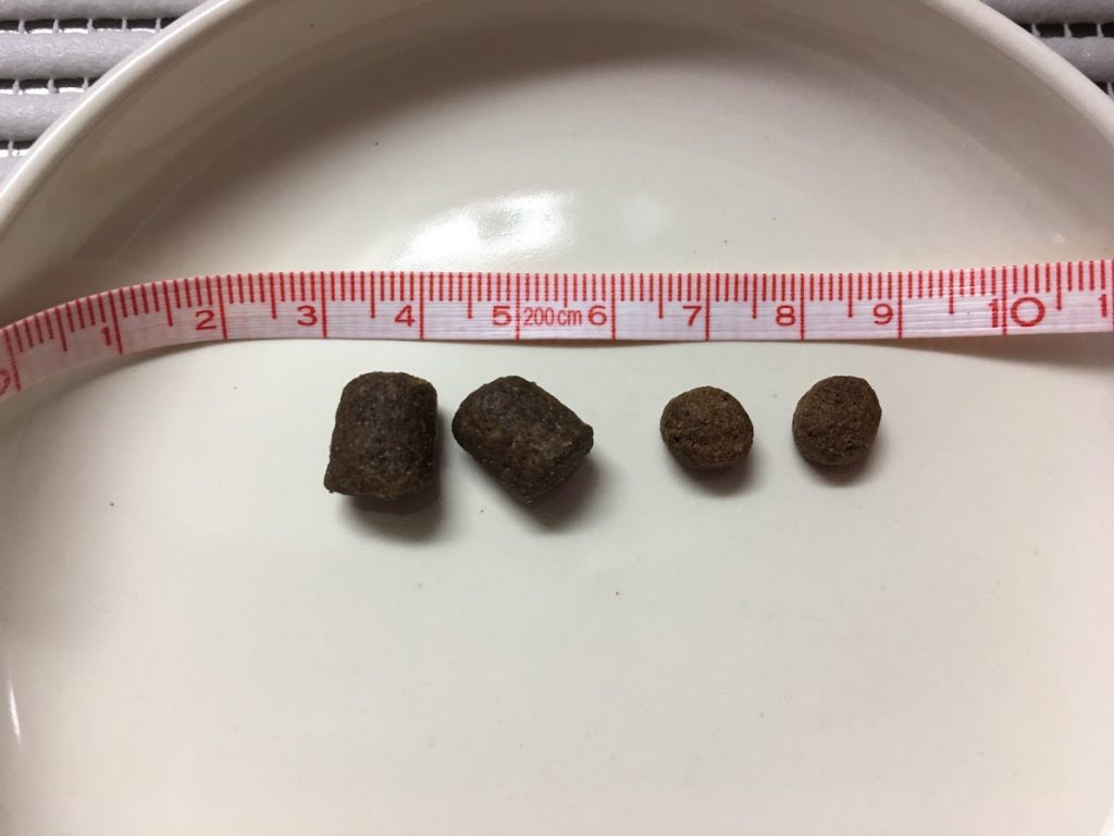 ハッピーキャット粒の比較