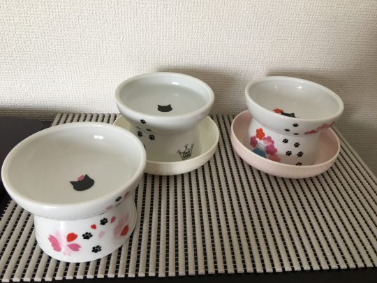 猫のフード皿3種